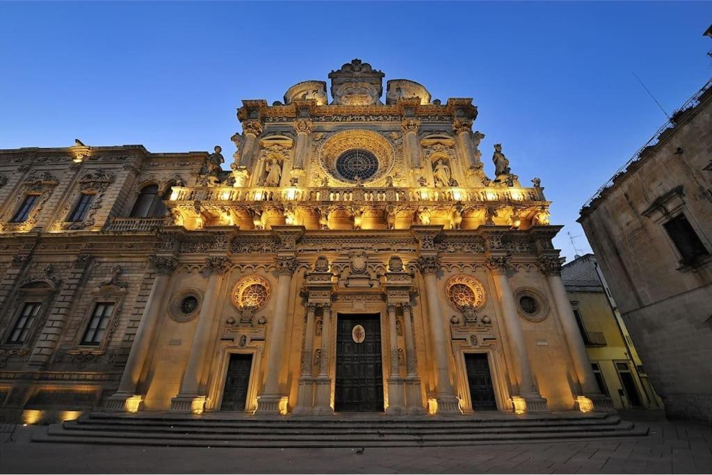 Casa Vacanze De Mari Lecce Zewnętrze zdjęcie